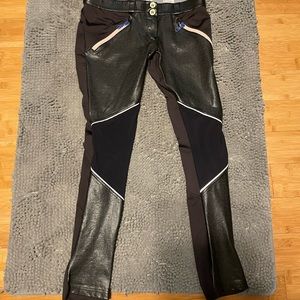 Freddy leggings medium! Unique design